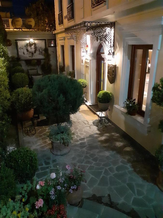 Hotel Guri Elbasan Eksteriør billede