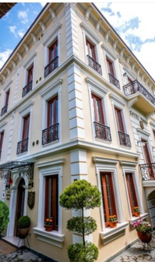 Hotel Guri Elbasan Eksteriør billede